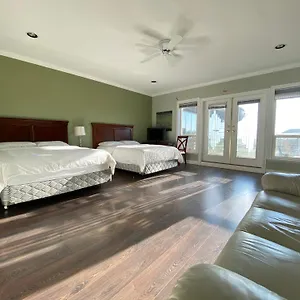 Guest house Vancouver Airport Blueberry Manor, Richmond