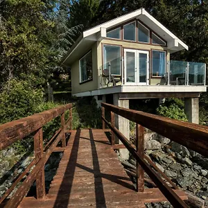 Guest house Boathouse, Duncan