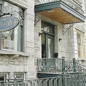 Bienvenue 2*, Montreal Canada